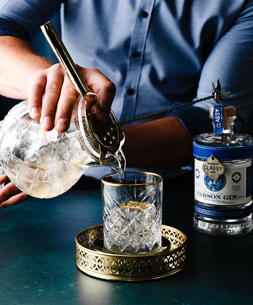 white negroni parson classy dry gin